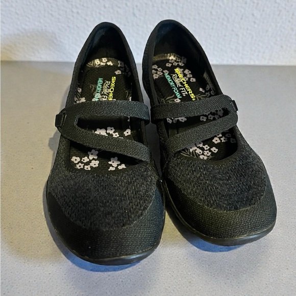 Skechers Women's Charcoal and Black Mary Jane Flats - Picture 2 of 6